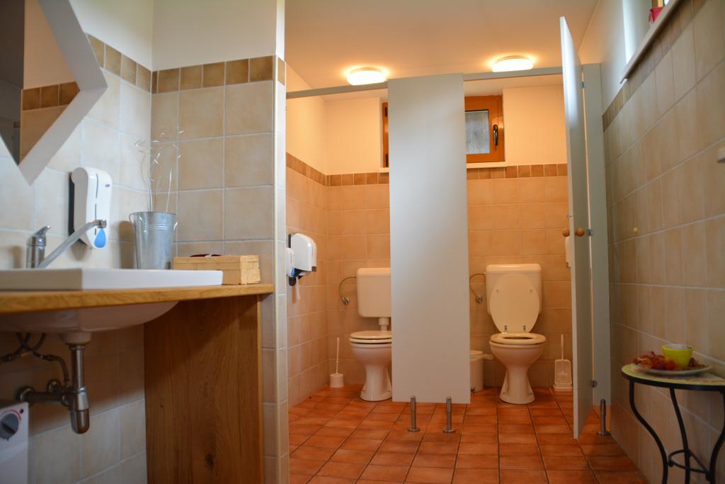 לינה וארוחת בוקר בלד Vila Mangart חדר תמונה